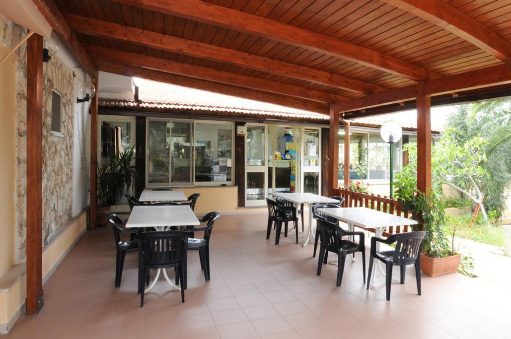 Hotel Incontro Peschici Kültér fotó