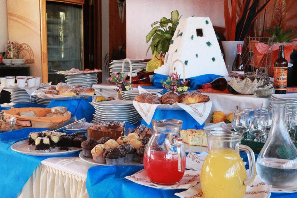 Hotel Incontro Peschici Kültér fotó